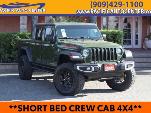 Used 2023 Jeep Gladiator Sport AWD/4WD image 1