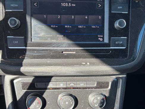 Used 2019 Volkswagen Tiguan S w/ Driver Assistance Package image 11