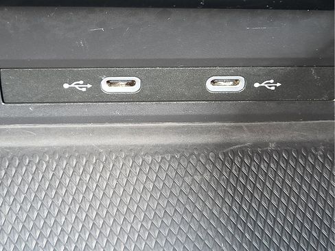 Used 2024 Volkswagen Atlas Cross Sport SE image 15