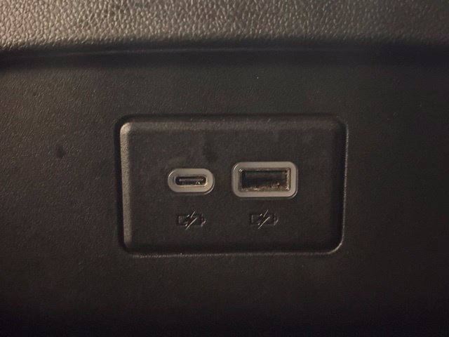 Used 2025 Chevrolet Blazer LT FWD image 28