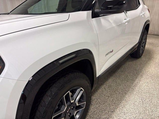 Used 2026 GMC Terrain AT4 w/ Convenience Package III AWD/4WD image 12