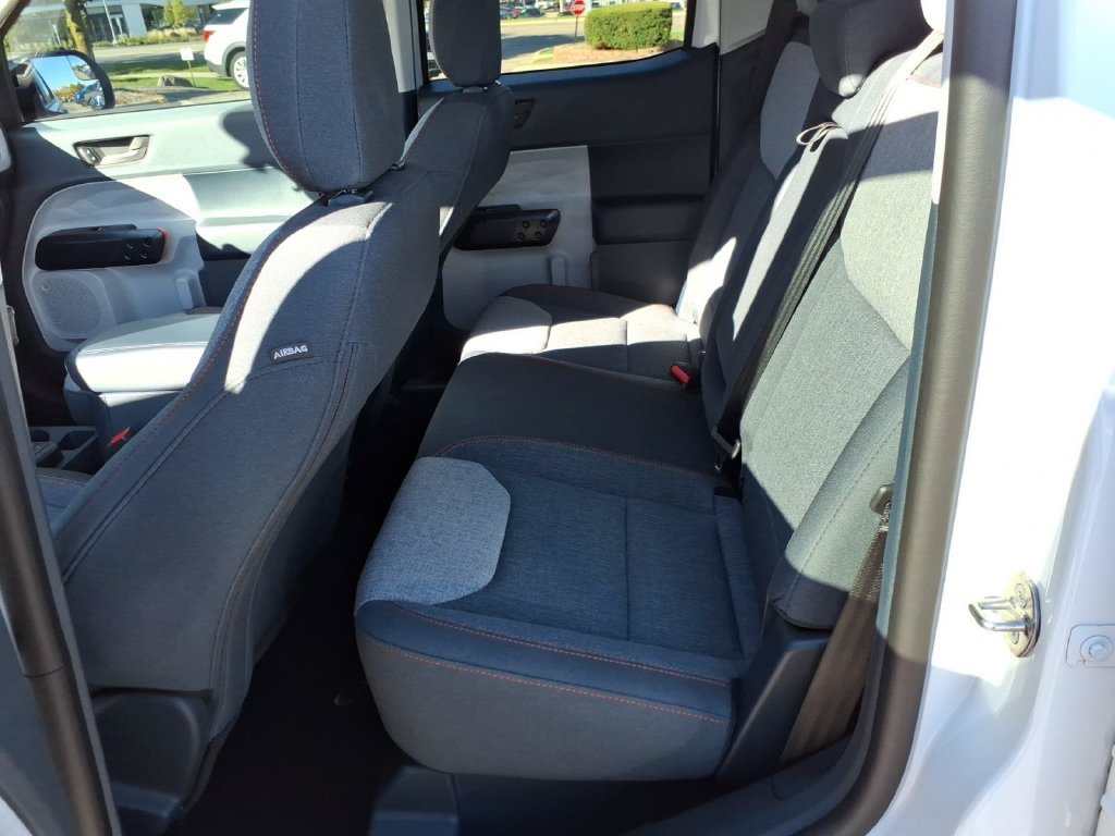 Certified 2024 Ford Maverick XLT w/ XLT Luxury Package AWD/4WD image 11