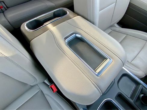 Used 2022 Chevrolet Silverado 1500 LTZ w/ LTZ Premium Package image 38