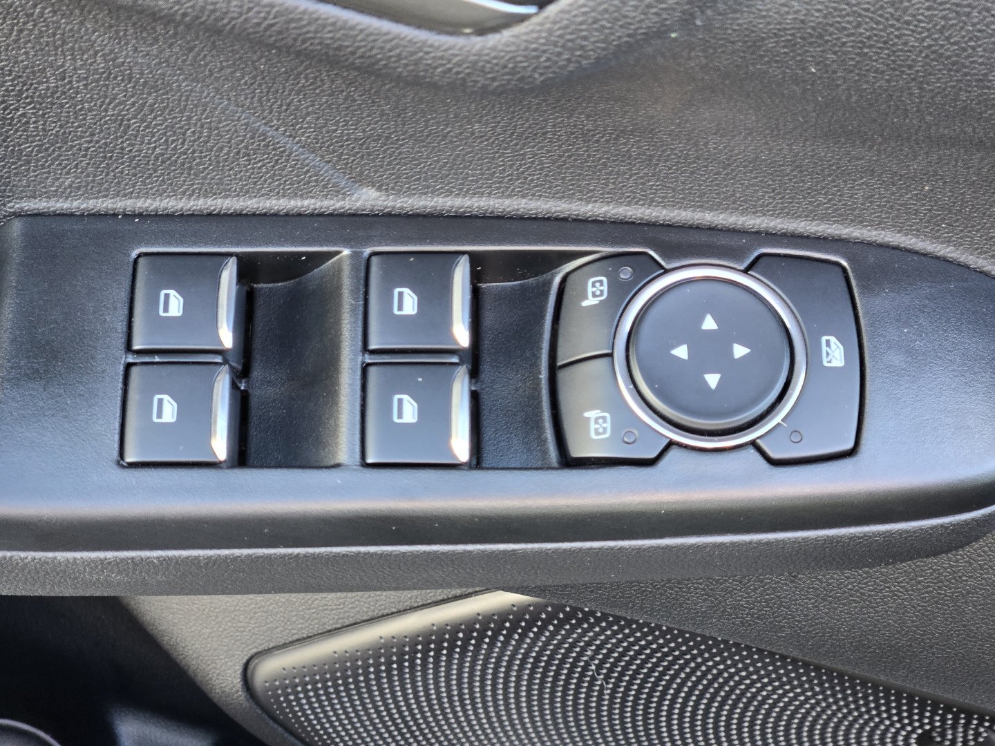 Used 2024 Ford Escape Active AWD/4WD image 14