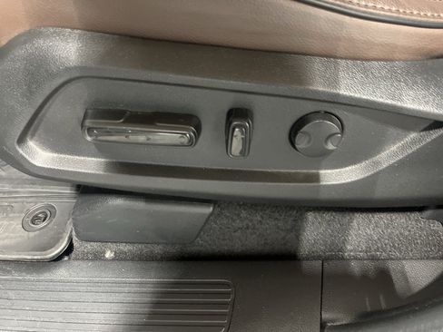 Certified 2025 Honda Pilot Elite image 20