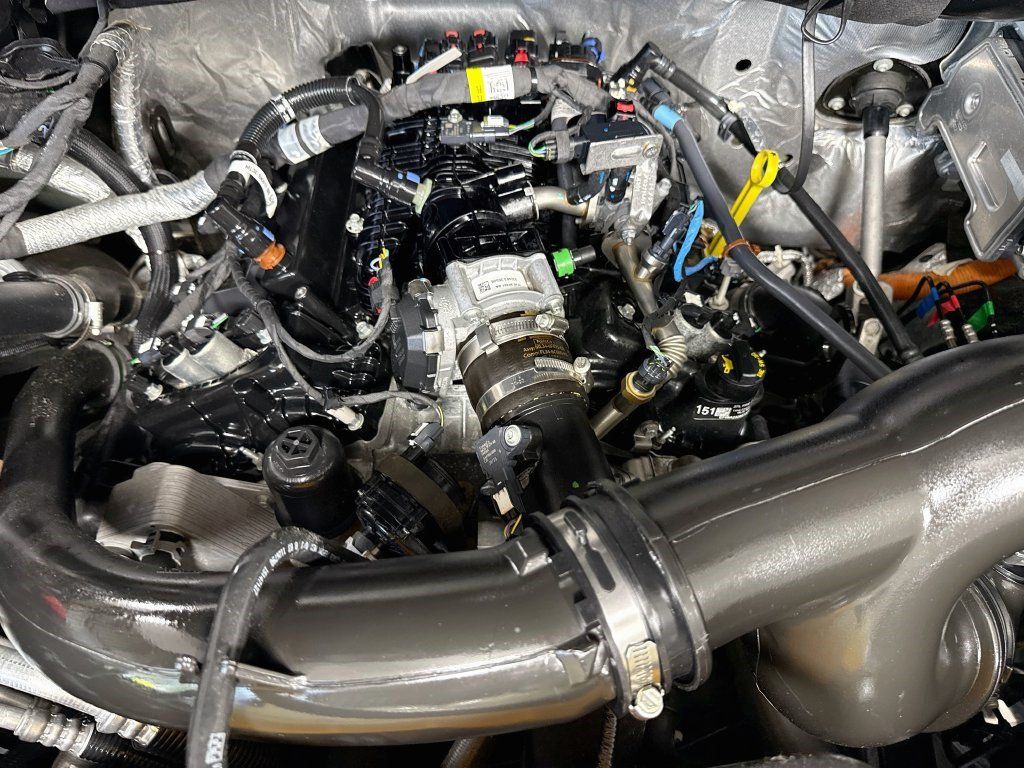 Used 2023 Ford F150 Lariat w/ Equipment Group 502A High AWD/4WD image 38