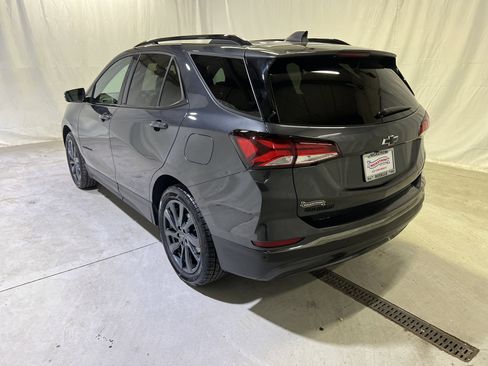 Used 2023 Chevrolet Equinox RS w/ RS Leather Package image 8