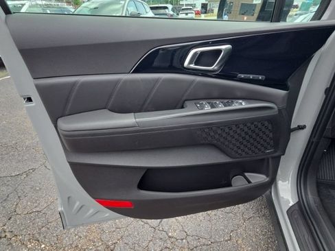 New 2027 Kia Carnival SX Prestige FWD image 28
