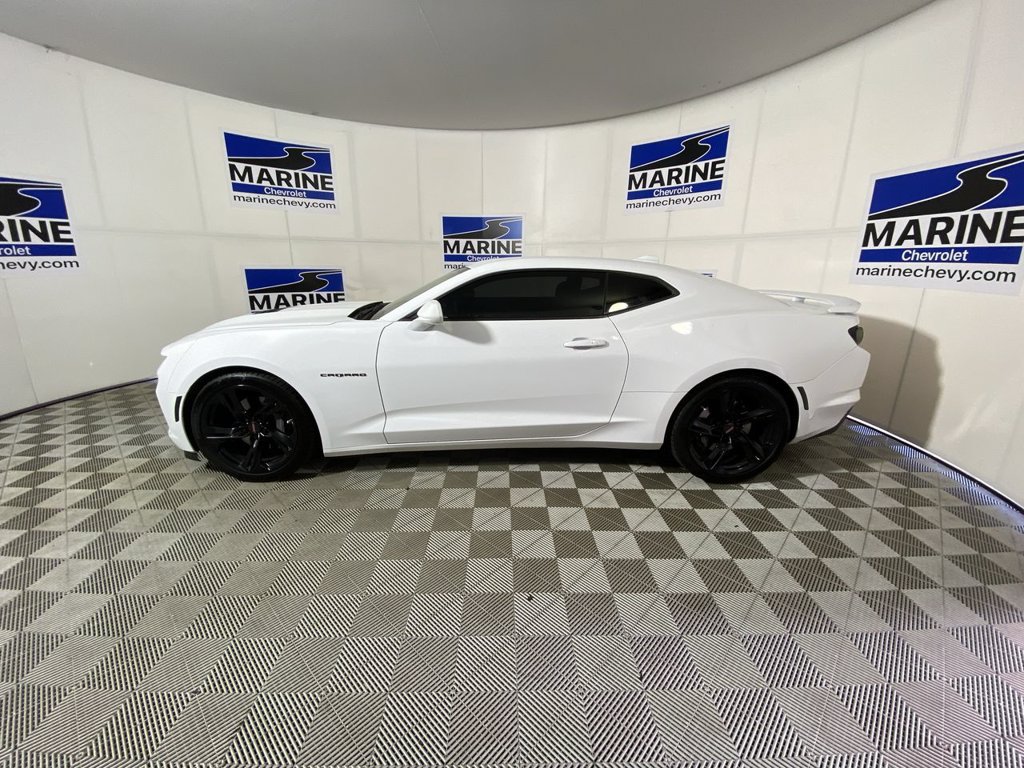 Used 2020 Chevrolet Camaro SS RWD image 10