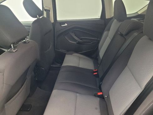 Used 2018 Ford Escape SE image 18