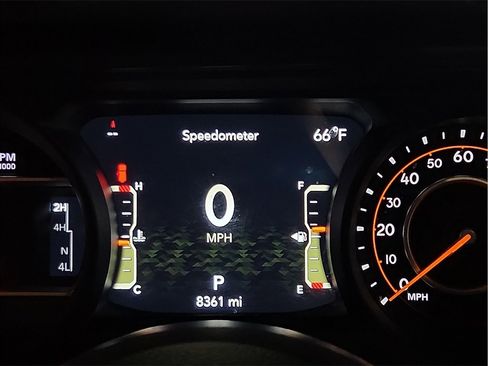 Used 2025 Jeep Wrangler Unlimited Rubicon image 24