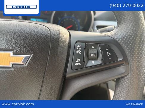 Used 2016 Chevrolet Cruze LS image 28