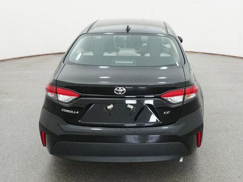 Used 2026 Toyota Corolla LE image 10