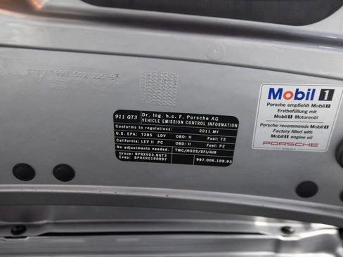 Used 2011 Porsche 911 GT3 image 72