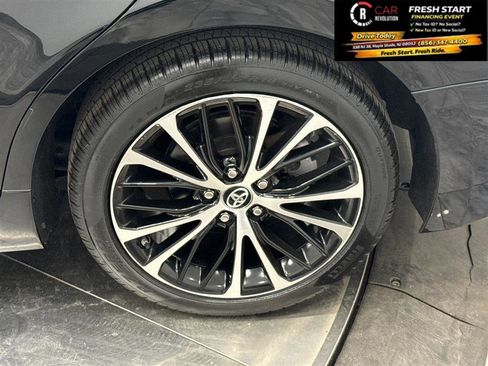 Used 2019 Toyota Camry SE w/ Convenience Package FWD image 51