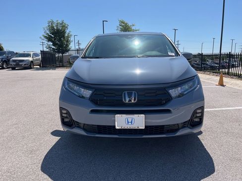 Certified 2026 Honda Odyssey Elite image 2
