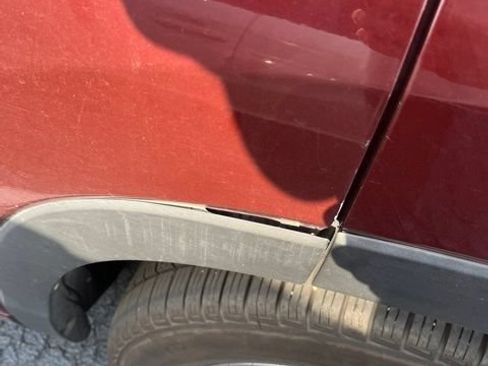 Used 2014 Toyota Highlander Limited w/ Driver Technology Package AWD/4WD image 9