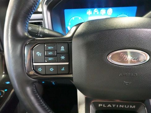 Certified 2025 Ford F250 Platinum w/ FX4 Off-Road Package AWD/4WD image 13