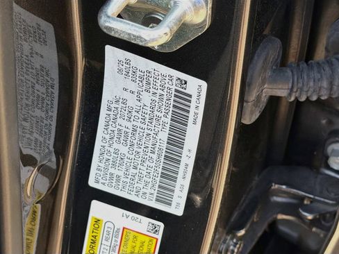 Certified 2025 Honda Civic Sport image 36