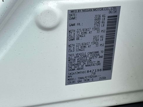 Used 2014 Nissan Rogue S FWD image 27