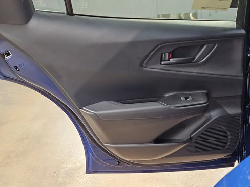 New 2026 Toyota Prius Plug-In Hybrid FWD image 20