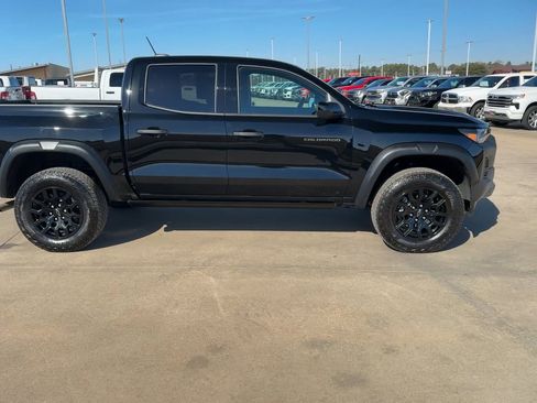 Used 2026 Chevrolet Colorado Trail Boss image 2