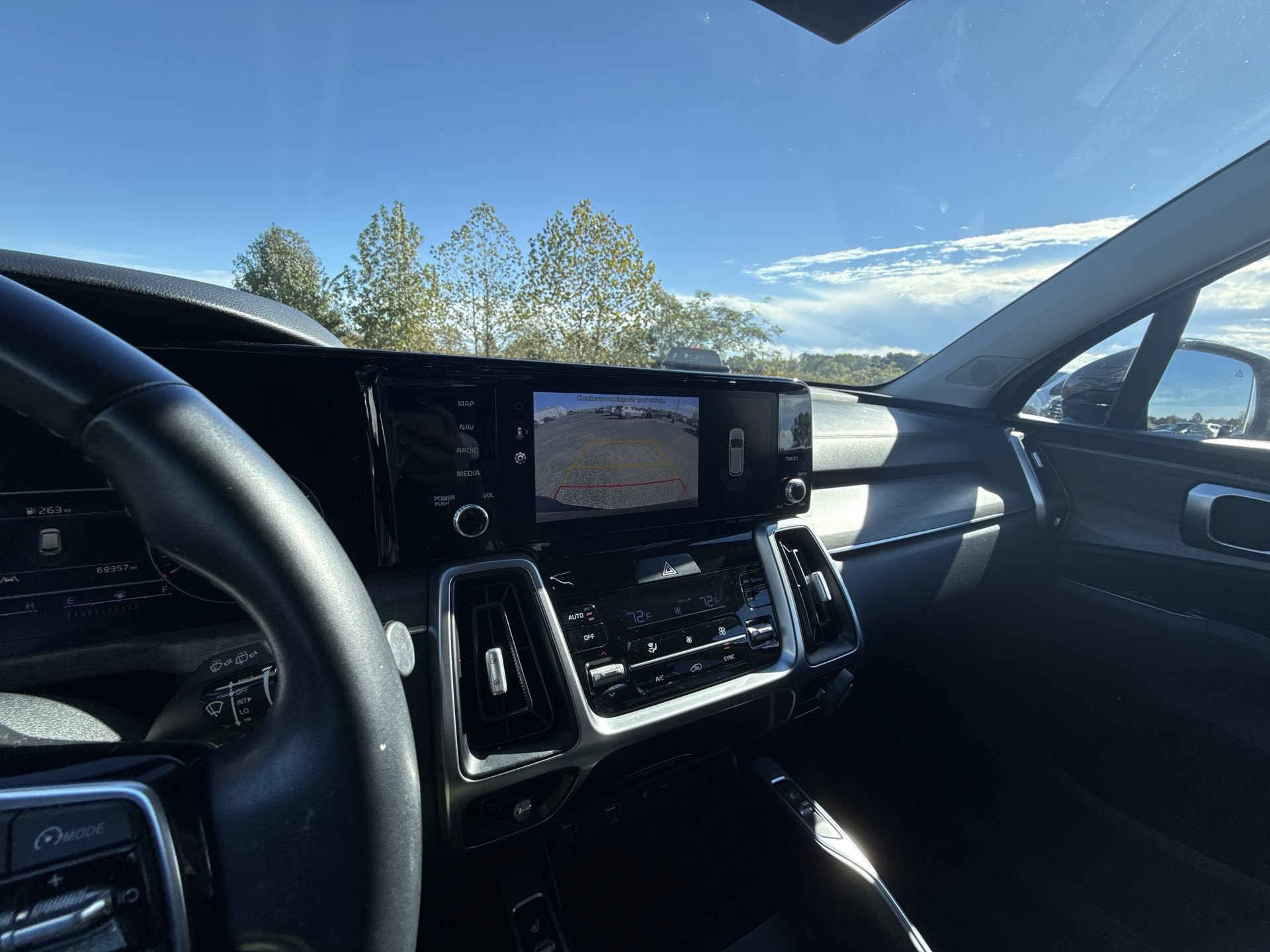 Used 2022 Kia Sorento EX FWD image 21