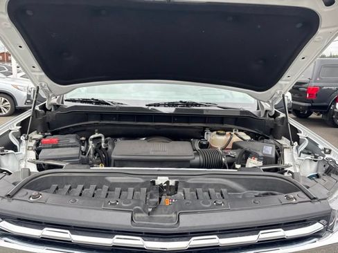 Used 2020 Chevrolet Silverado 1500 LTZ w/ LTZ Plus Package AWD/4WD image 40
