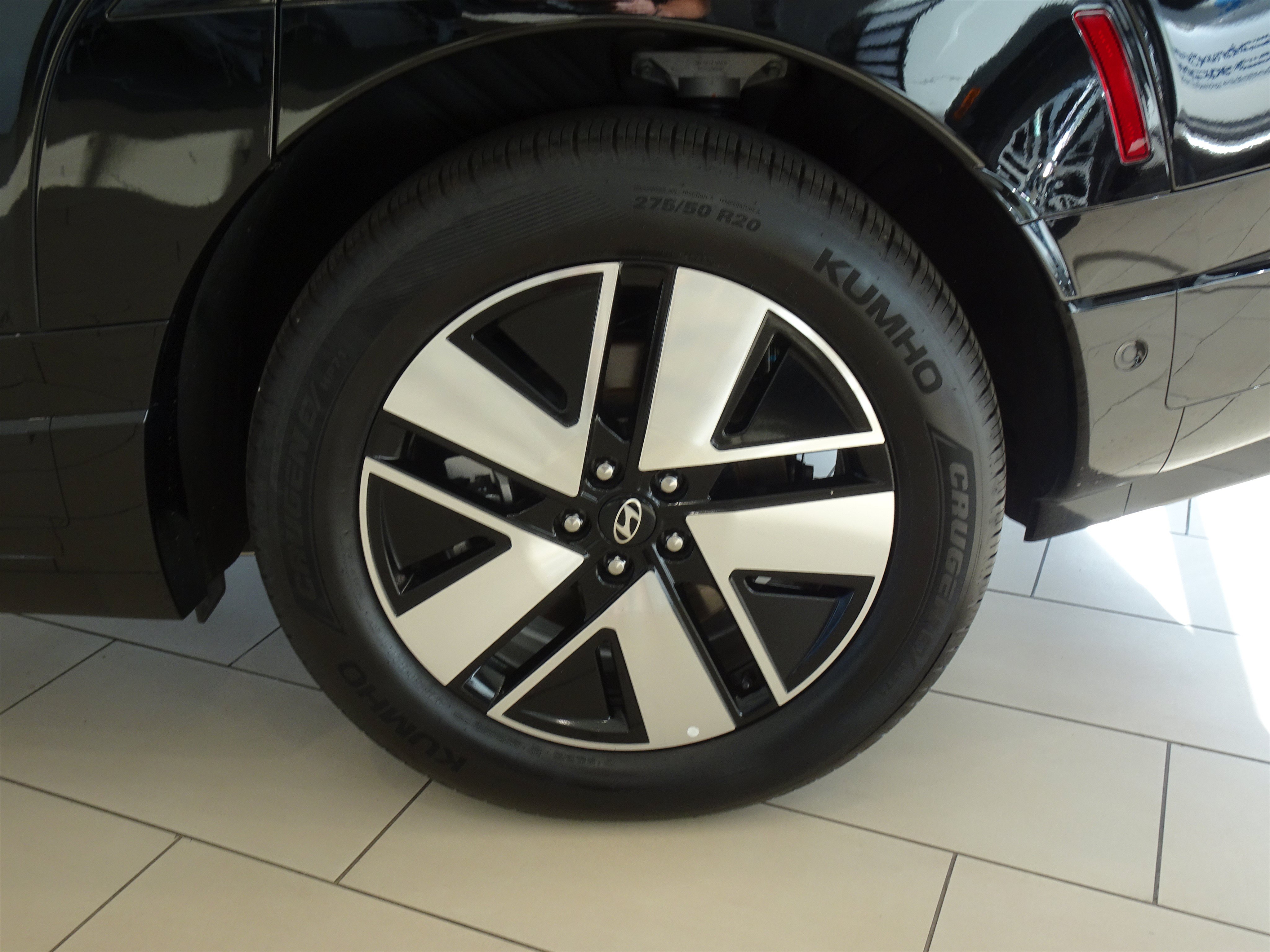 New 2026 Hyundai Ioniq 9 SEL AWD/4WD image 15