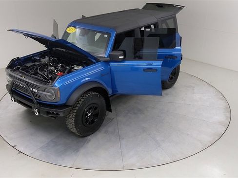 Used 2022 Ford Bronco Badlands image 56