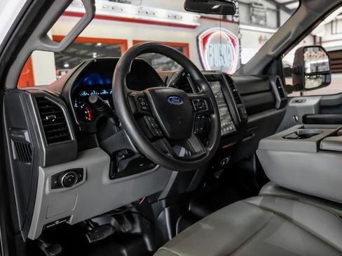 Used 2020 Ford F350 XL w/ Power Equipment Group image 6