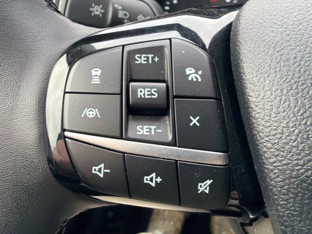 Certified 2022 Ford Escape SEL AWD/4WD image 46