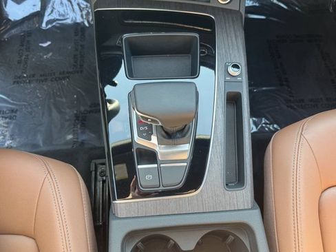 Certified 2023 Audi Q5 2.0T Premium w/ Convenience Package AWD/4WD image 22