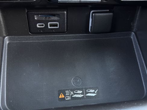 Used 2021 Chevrolet Tahoe Z71 w/ Luxury Package image 24