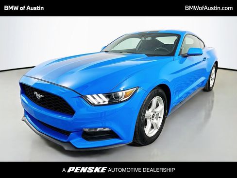 Used 2017 Ford Mustang Coupe image 1