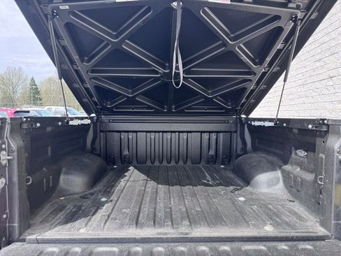 Used 2019 Toyota Tundra Platinum image 45