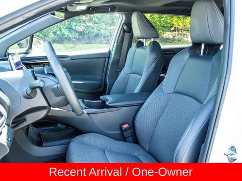 Used 2023 Toyota bZ4X AWD image 11