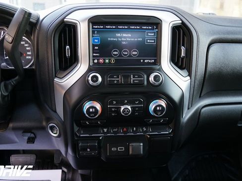 Used 2023 GMC Sierra 2500 SLE image 24