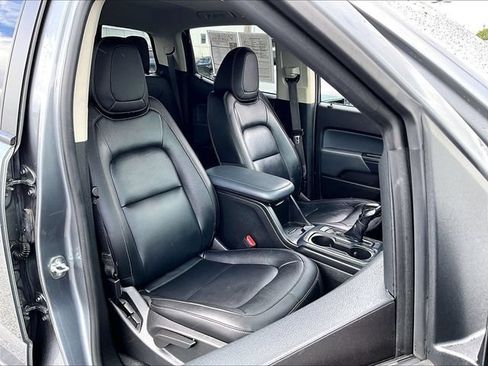 Used 2022 Chevrolet Colorado Z71 AWD/4WD image 11