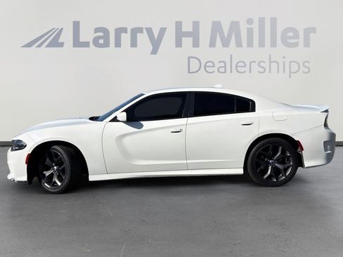 Used 2019 Dodge Charger GT RWD image 2