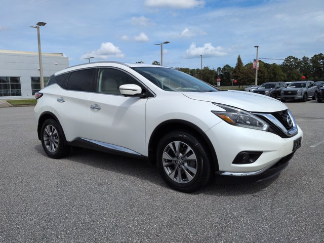 Used 2018 Nissan Murano SL w/ Moonroof Package AWD/4WD image 3