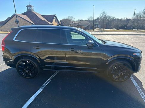 Used 2020 Volvo XC90 T6 Momentum w/ Protection Package image 8