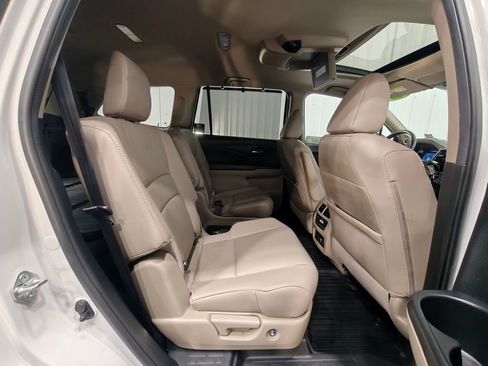 Used 2022 Honda Pilot Touring image 27