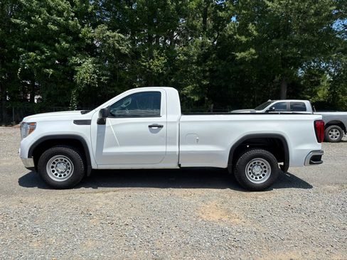 Used 2020 GMC Sierra 1500 2WD Regular Cab image 2