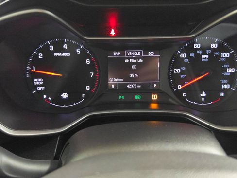 Used 2022 Chevrolet TrailBlazer LS FWD image 10