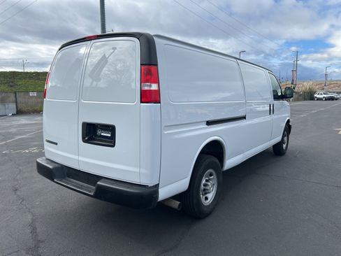 Used 2023 Chevrolet Express 2500 Extended w/ Driver Convenience Package image 5