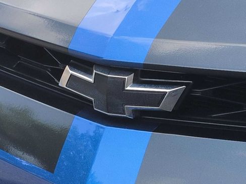 Used 2016 Chevrolet Camaro SS RWD image 12