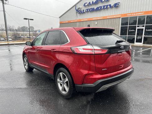 Used 2022 Ford Edge SEL w/ Convenience Package image 5