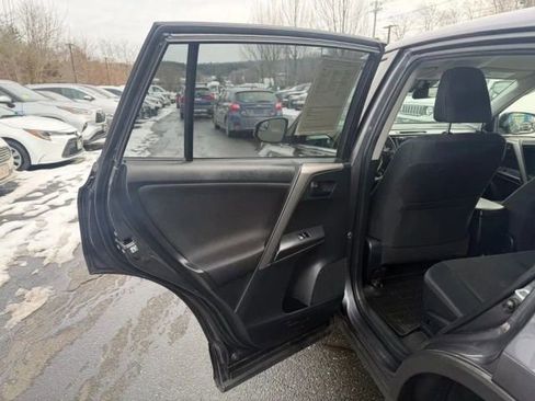 Used 2018 Toyota RAV4 LE w/ All Weather Liner Package image 18