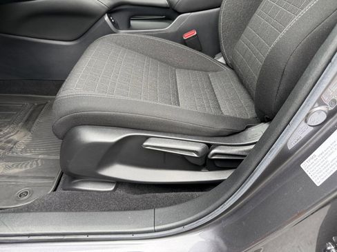 Used 2024 Honda HR-V LX image 12